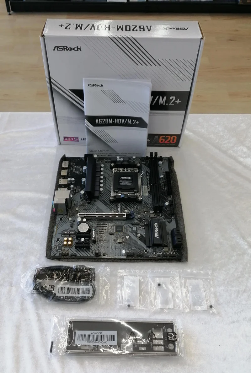 Carte mère ASROCK A620M-HDV/M.2+