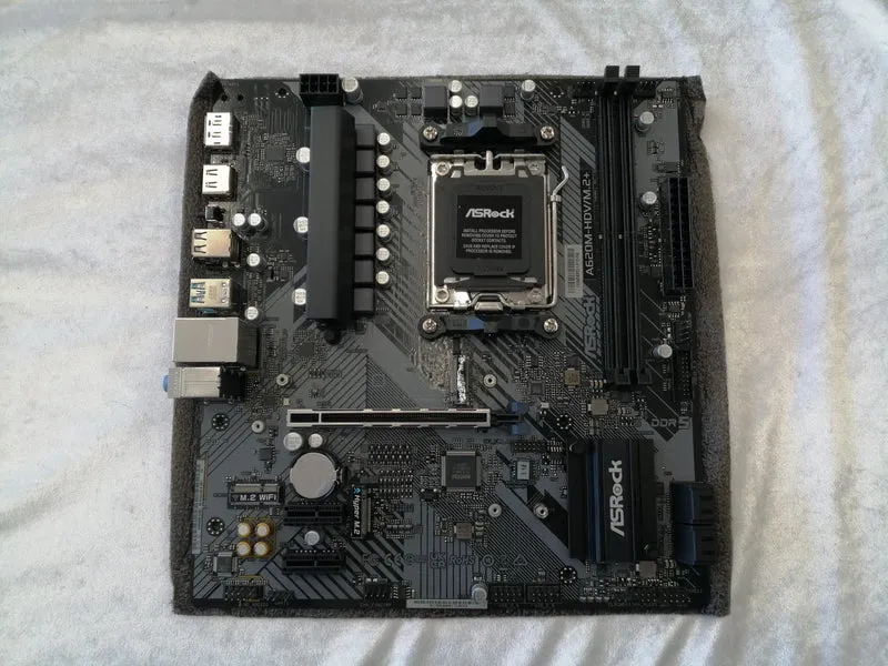 Carte mère ASROCK A620M-HDV/M.2+