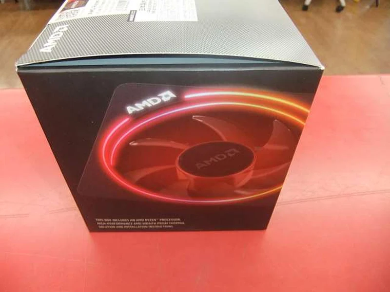 AMD Ryzen 7 3700X Ryzen 7 3700X