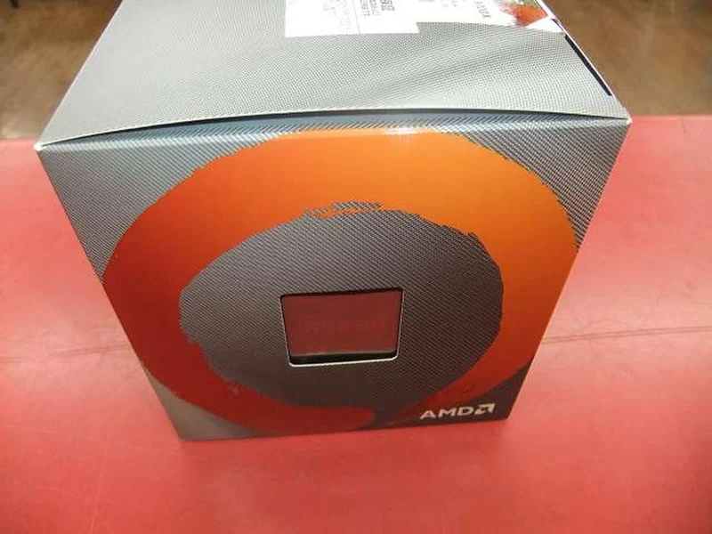 AMD Ryzen 7 3700X Ryzen 7 3700X
