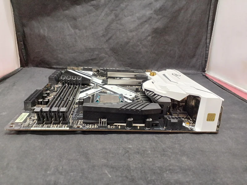Carte mère ASROCK EXTREME4 Z270