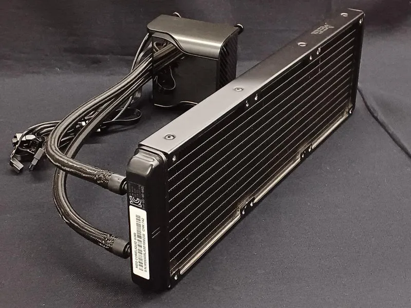 Refroidisseur à eau simple MSI MEG CORELIQUID S360