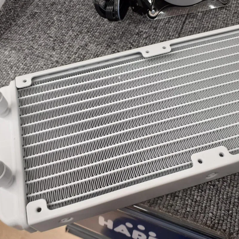 Système de refroidissement liquide NZXT KRAKEN X73 RGB