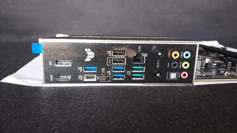 Carte mère ASUS B860-PLUS WIFI