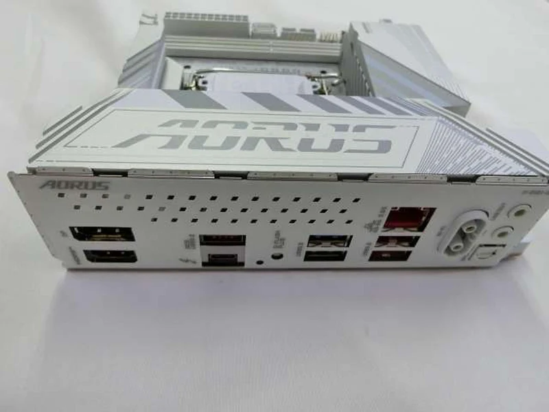 Carte mère GIGABYTE compatible LGA1851 AORUS B860I AORUS PRO ICE