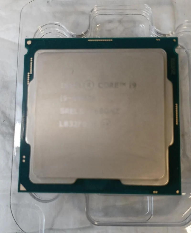 Processeur Intel Core i9-9900K