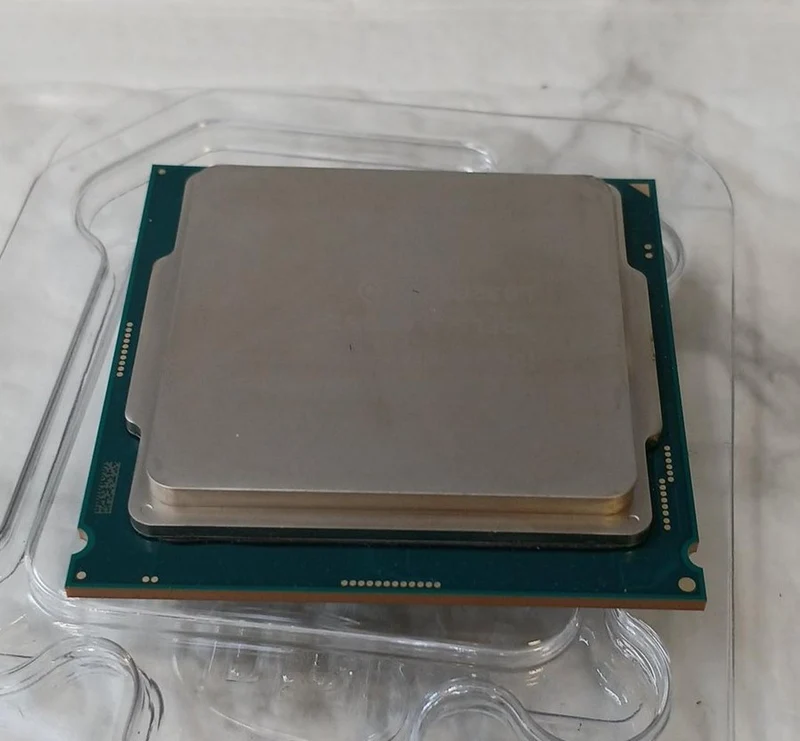 Processeur Intel Core i9-9900K