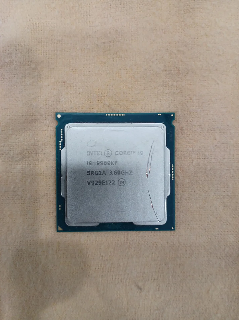Processeur Intel i9-9900KF