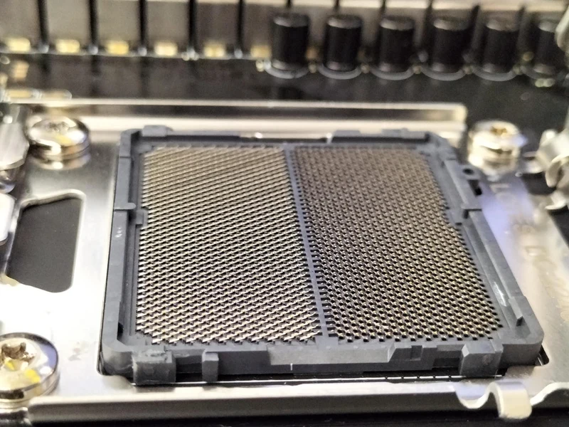 Carte mère MSI X670E CARBON WIFI