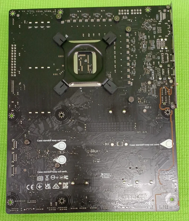 Carte mère MSI MAGZ790 TOMAHAWK WIFI