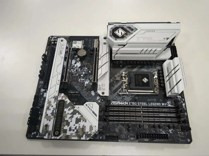 Carte mère ASROCK compatible Intel Z790 STEEL LEGEND WIFI