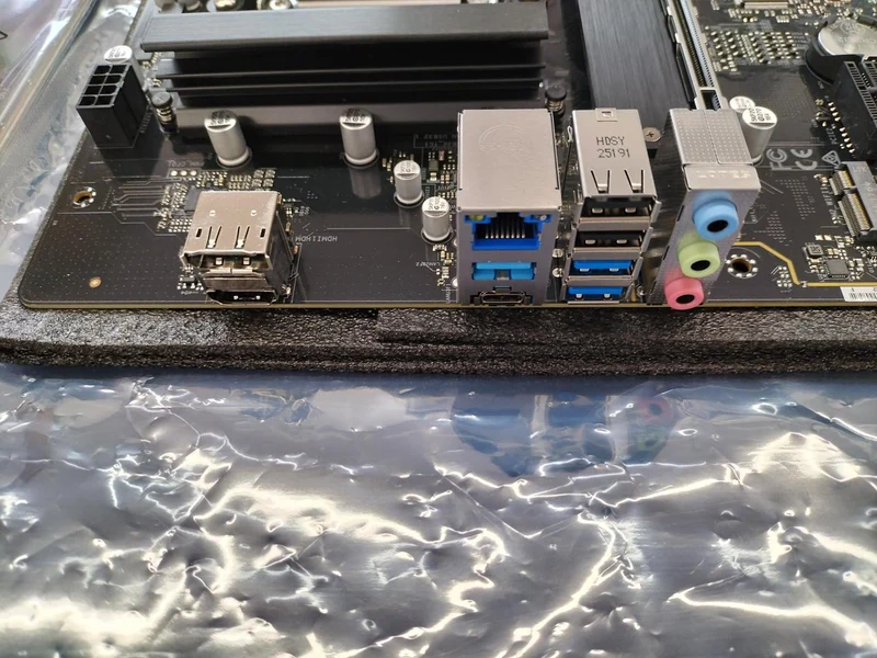 [À DÉCHETER] Carte mère ASROCK : A620AM
