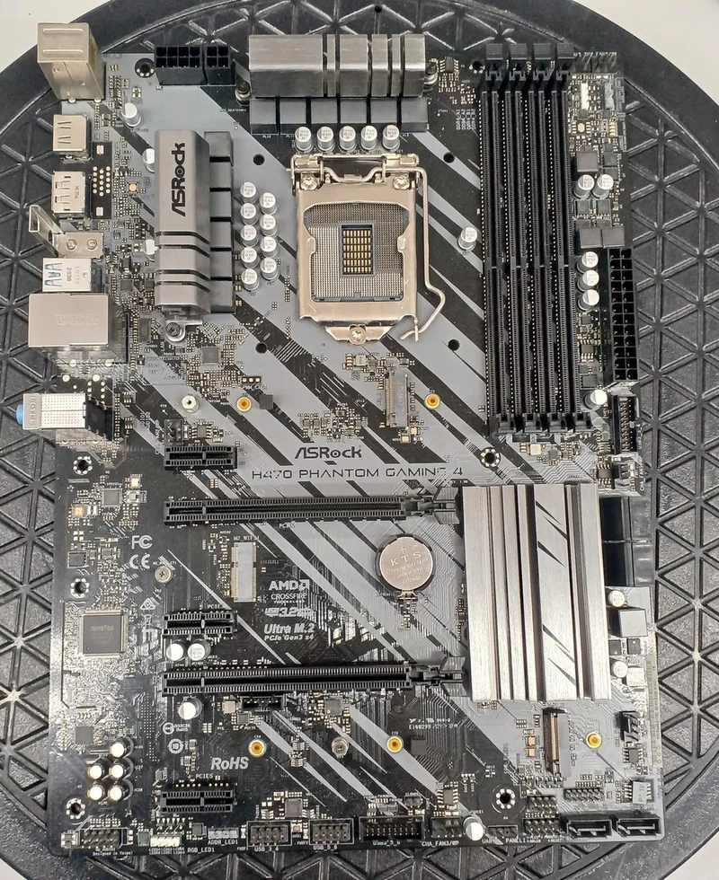 Carte mère ASROCK H470 PHANTOM GAMING4