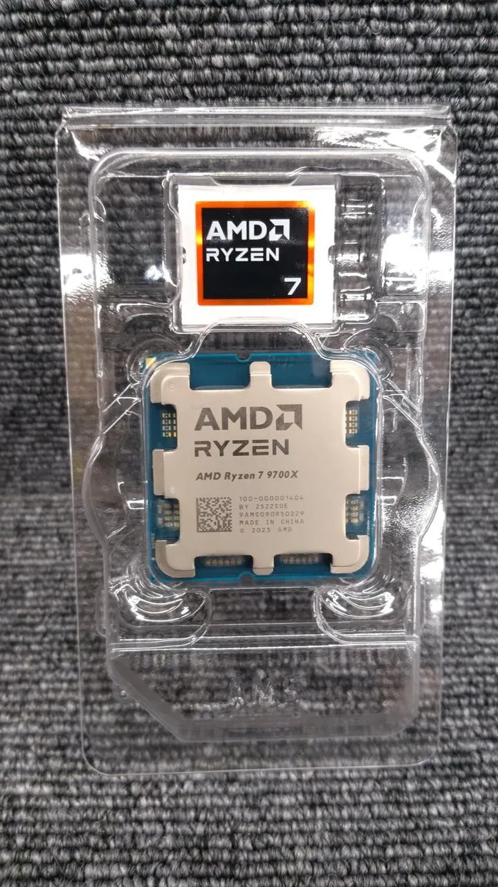 Processeur AMD Ryzen 7 9700X