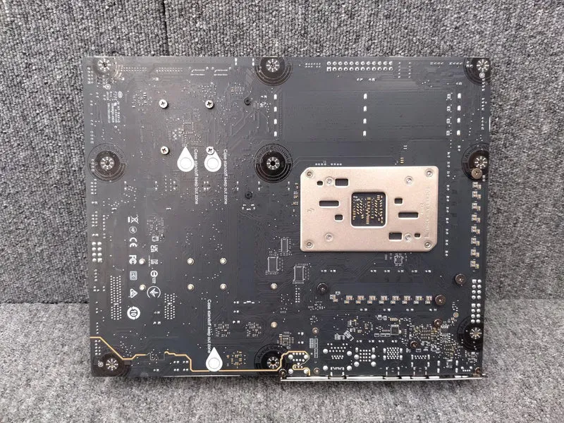 Carte mère MSI MAG X870 TOMAHAWK WIFI
