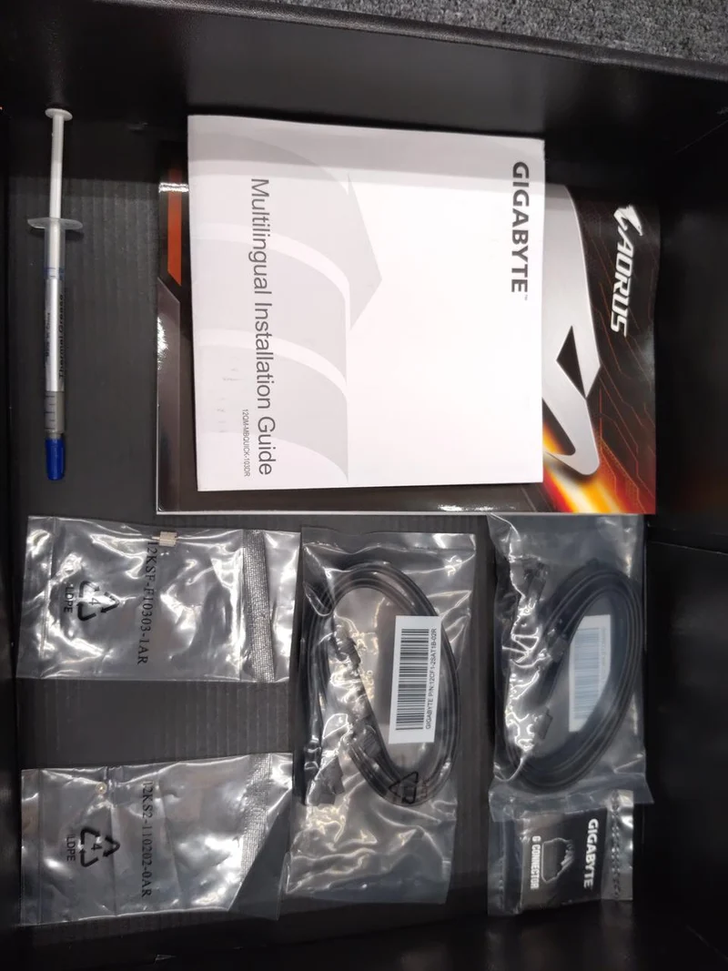 Carte mère GIGABYTE X570 AORUS ELITE