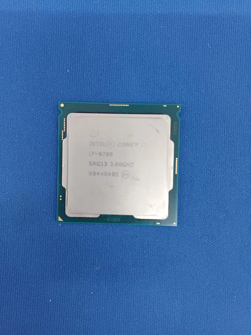 Processeur Intel i7-9700