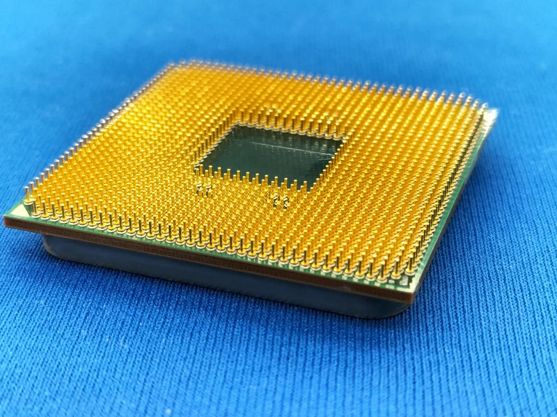 Processeur AMD Ryzen 3 3100