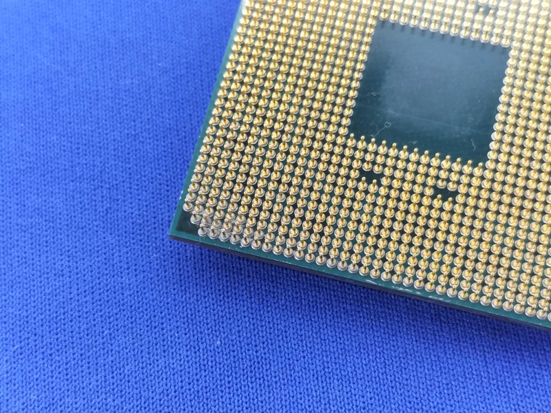 Processeur AMD Ryzen 3 3100
