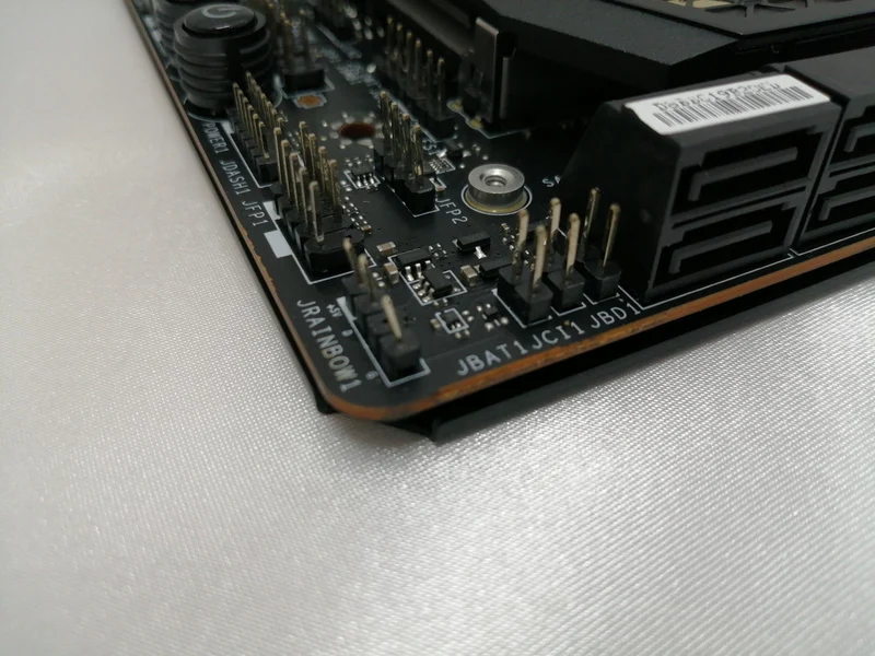 Carte mère MSI MEG Z690 ACE