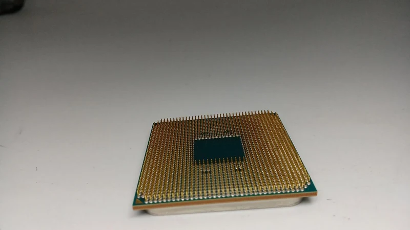 Processeur AMD Ryzen 7 3700X