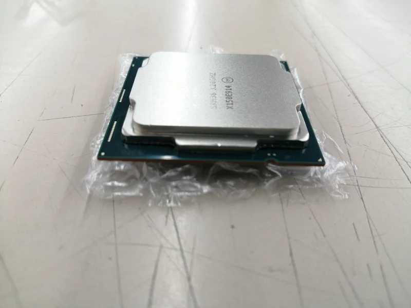 Processeur Intel Core i5 10505
