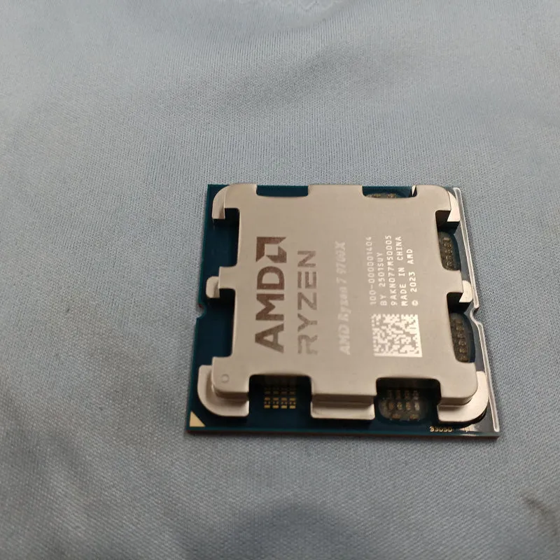 Processeur AMD Ryzen 7 9700X