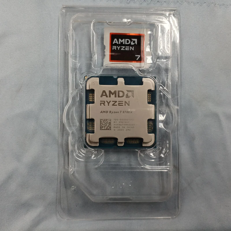 Processeur AMD Ryzen 7 9700X