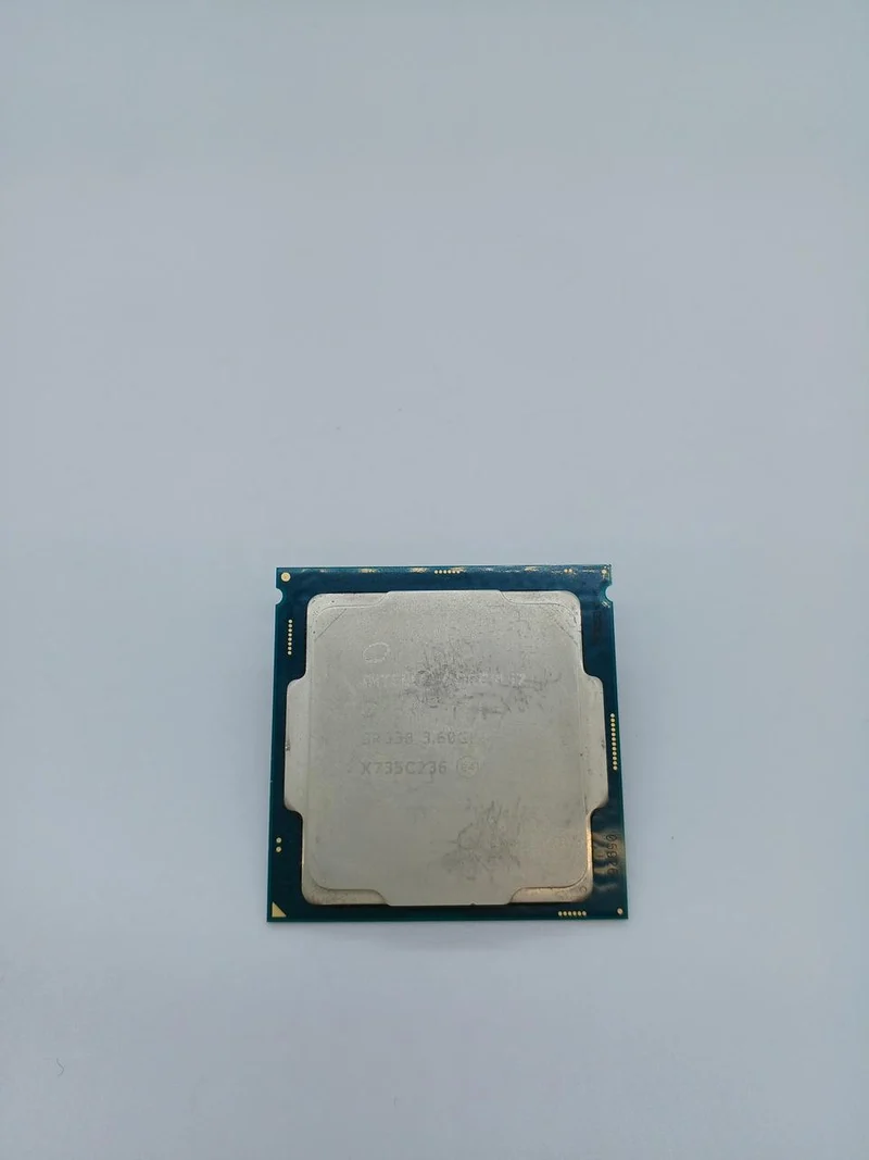 Processeur Intel Core i7-7700 à 3.60 GHz