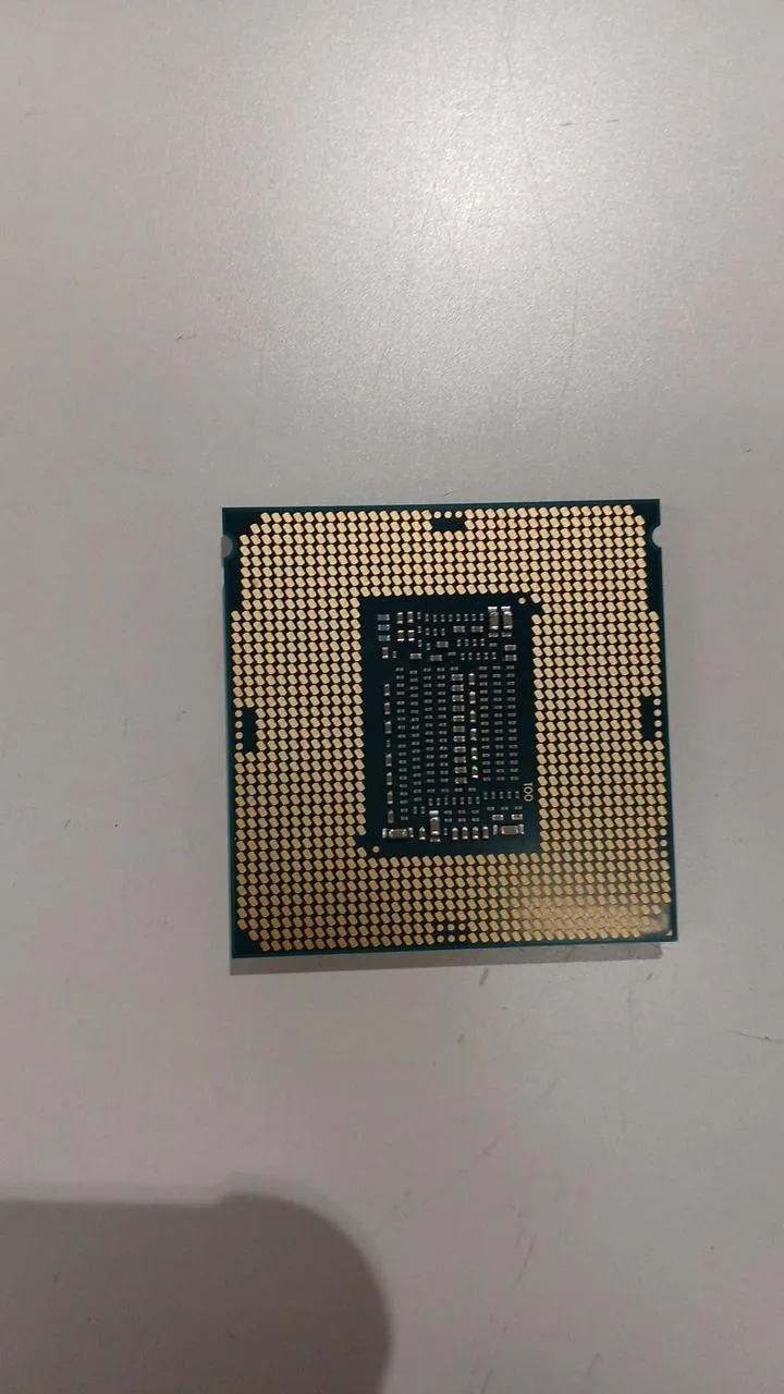 Processeur Intel Core i5-9400F