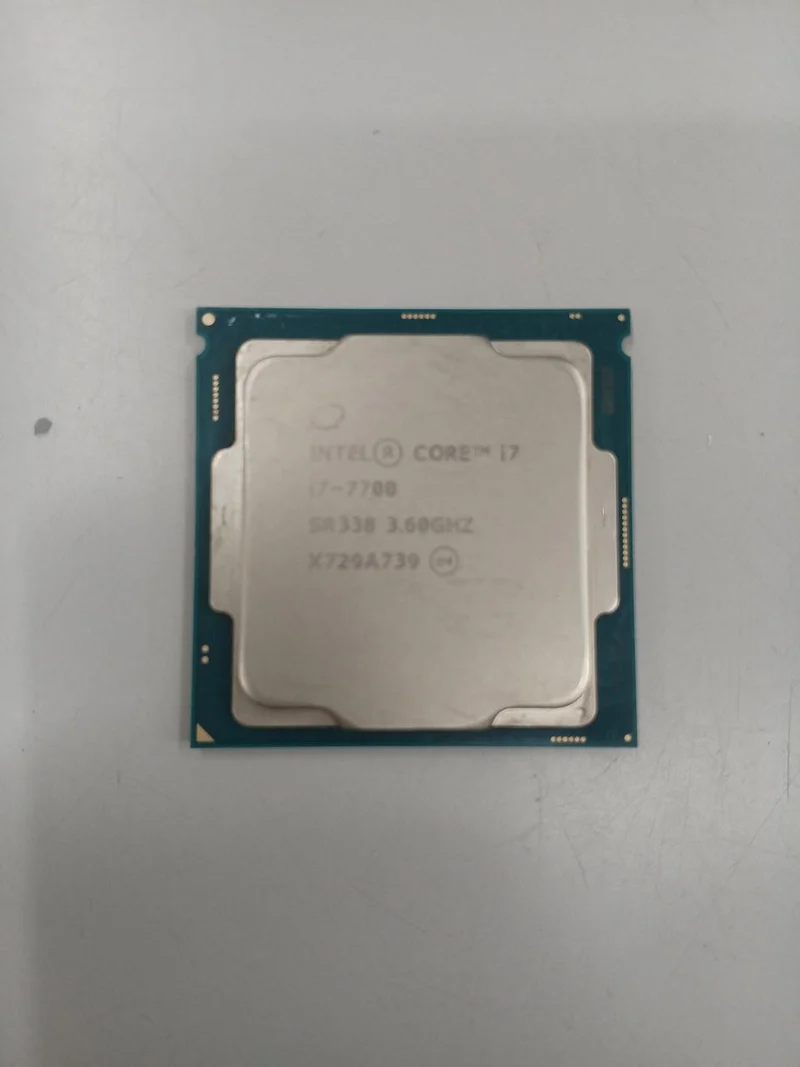 Processeur Intel Core i7-7700 à 3.60 GHz