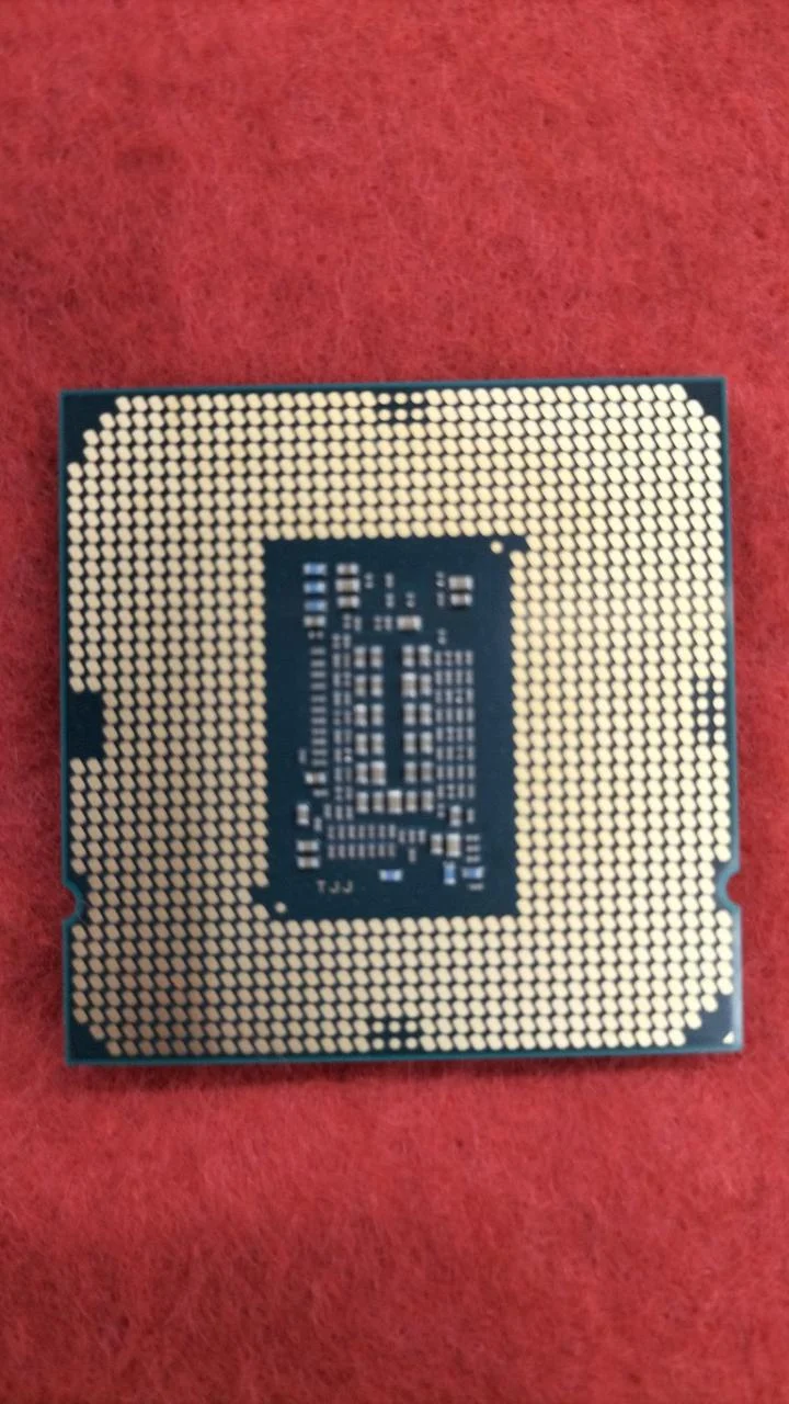 Processeur Intel i3-10100T (boîtier seul)