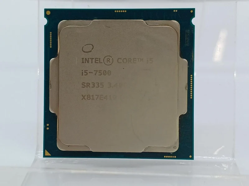 Processeur Intel Core i5-7500 à 3.40 GHz