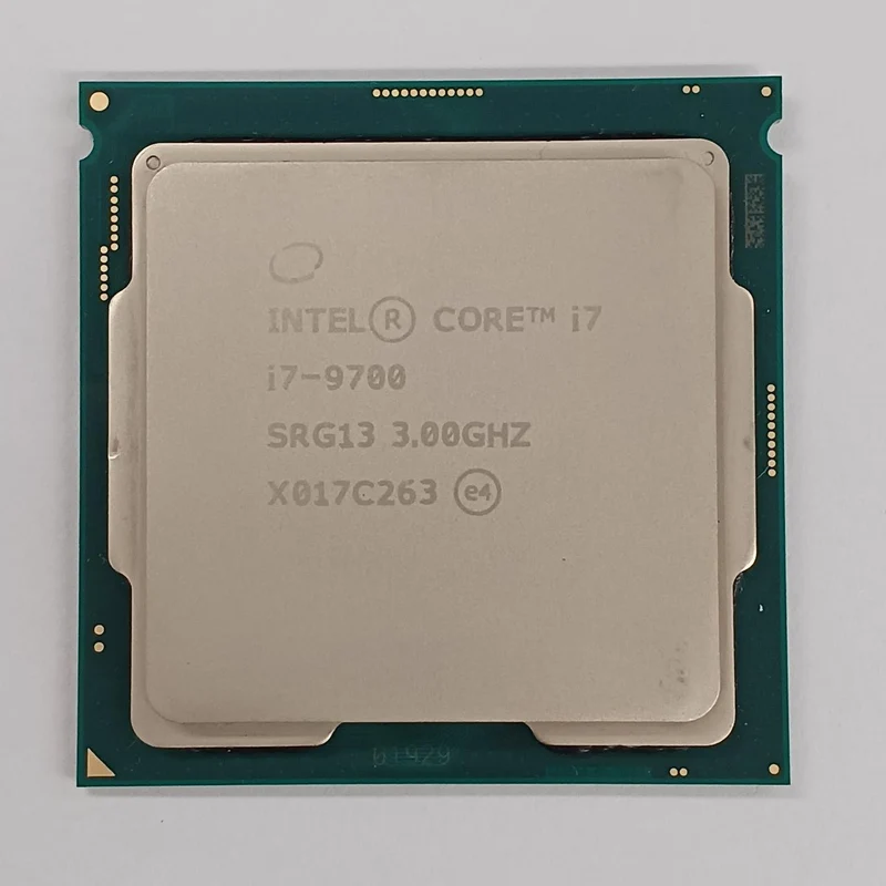 Processeur Intel Core i7 9700