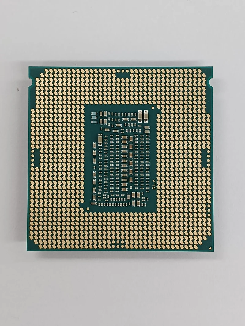 Processeur Intel Core i7 9700