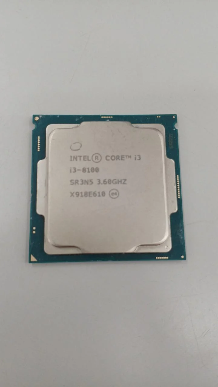 Processeur Intel Core i3-8100 à 3.60 GHz