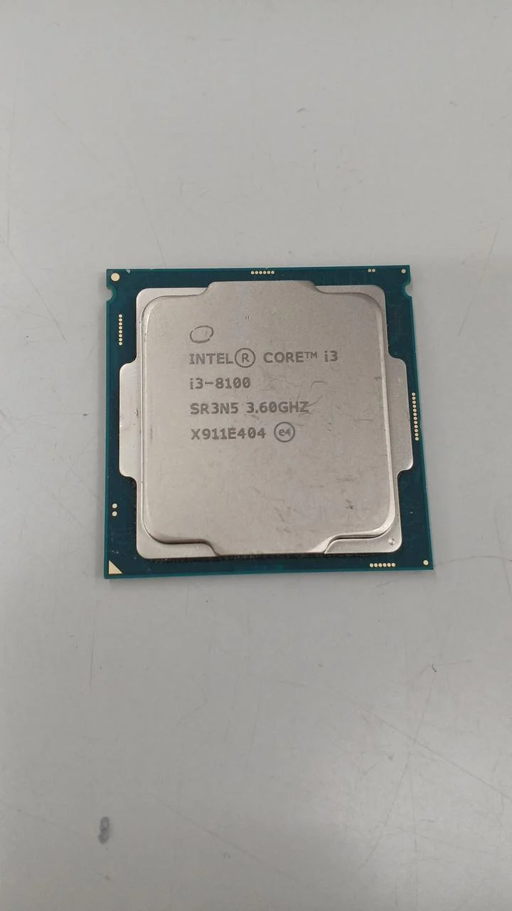 Processeur Intel Core i3-8100 à 3.60 GHz