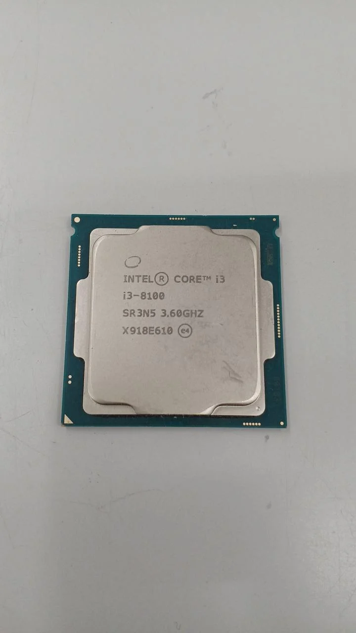Processeur Intel Core i3-8100 à 3.60 GHz