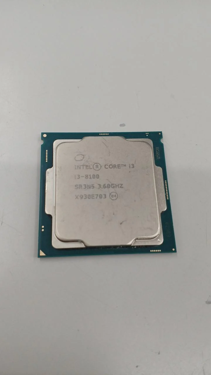 Processeur Intel Core i3-8100 à 3.60 GHz