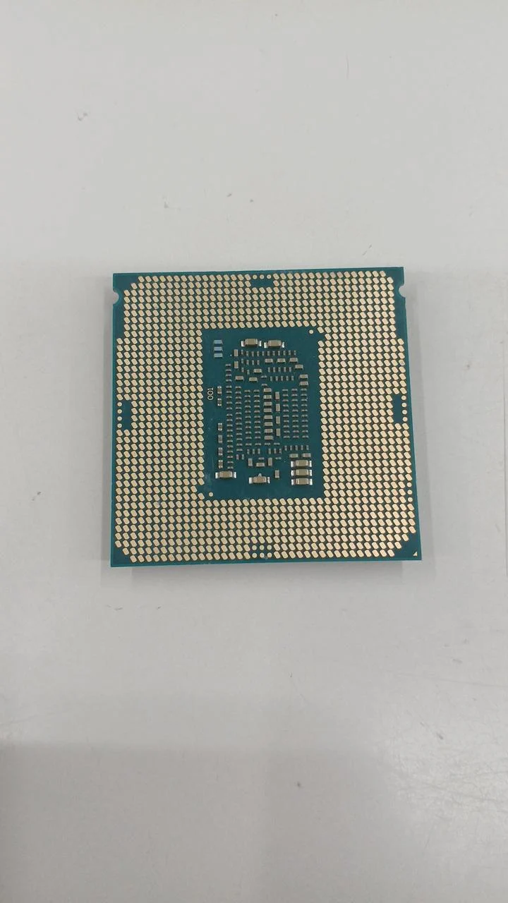 Processeur Intel Core i3-8100 à 3.60 GHz