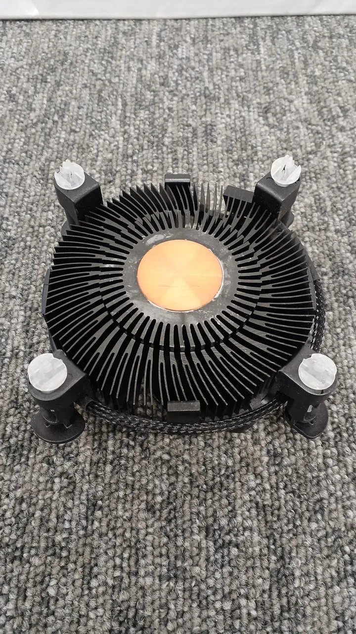 Processeur Intel Core i3-10105F à 3.70 GHz