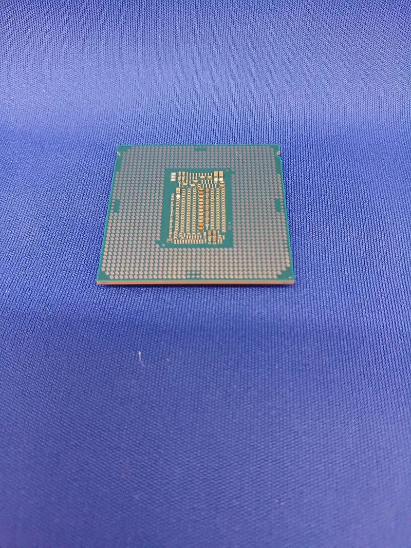 Processeur Intel i5 9400
