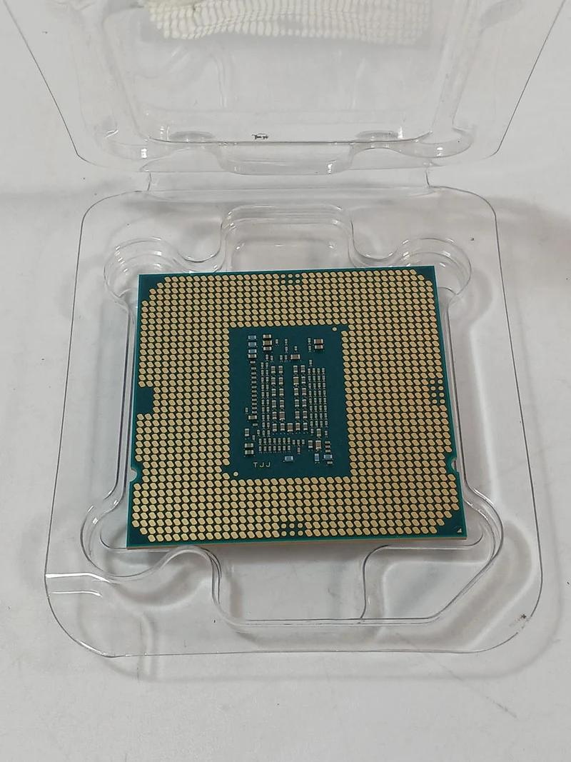 Processeur Intel Core i3-10105F