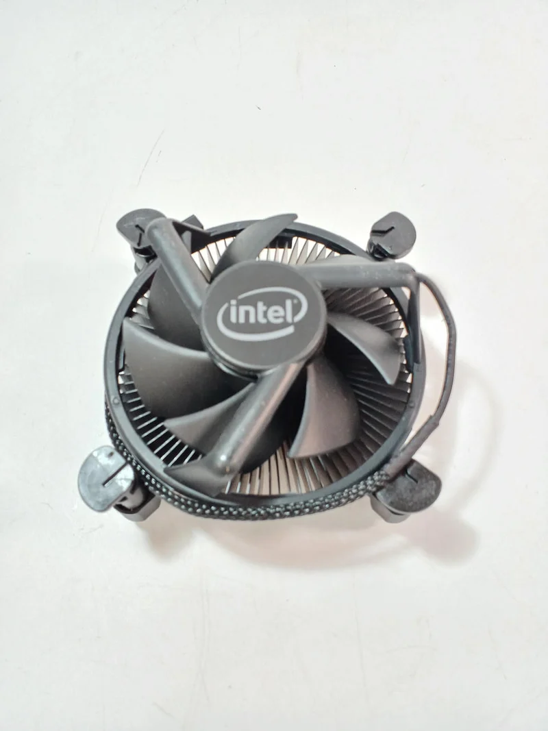 Processeur Intel Core i3-10105F