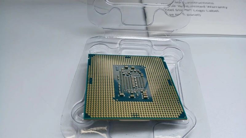 Processeur Intel Core i3-8100 LGA1151