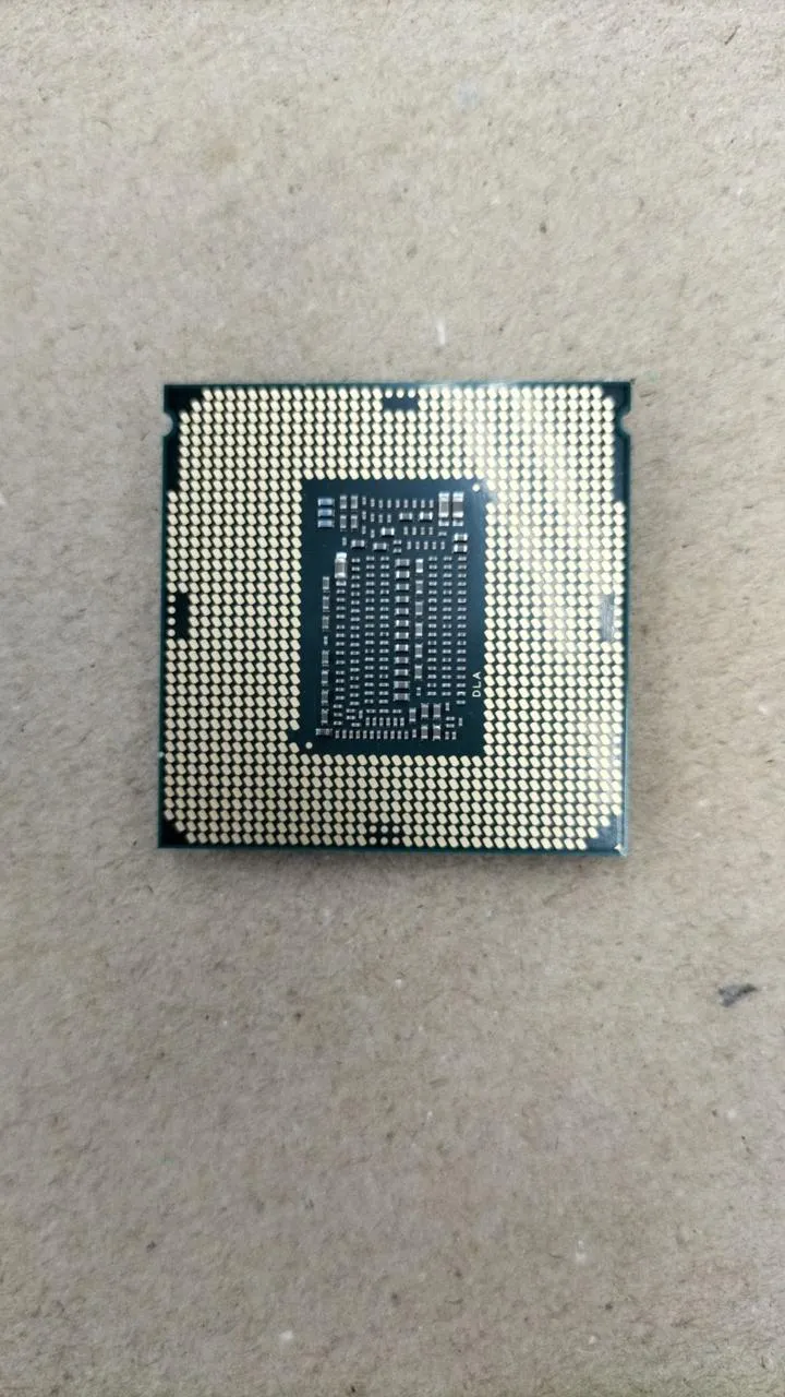 Processeur Intel i9-9900K 3.60 GHz