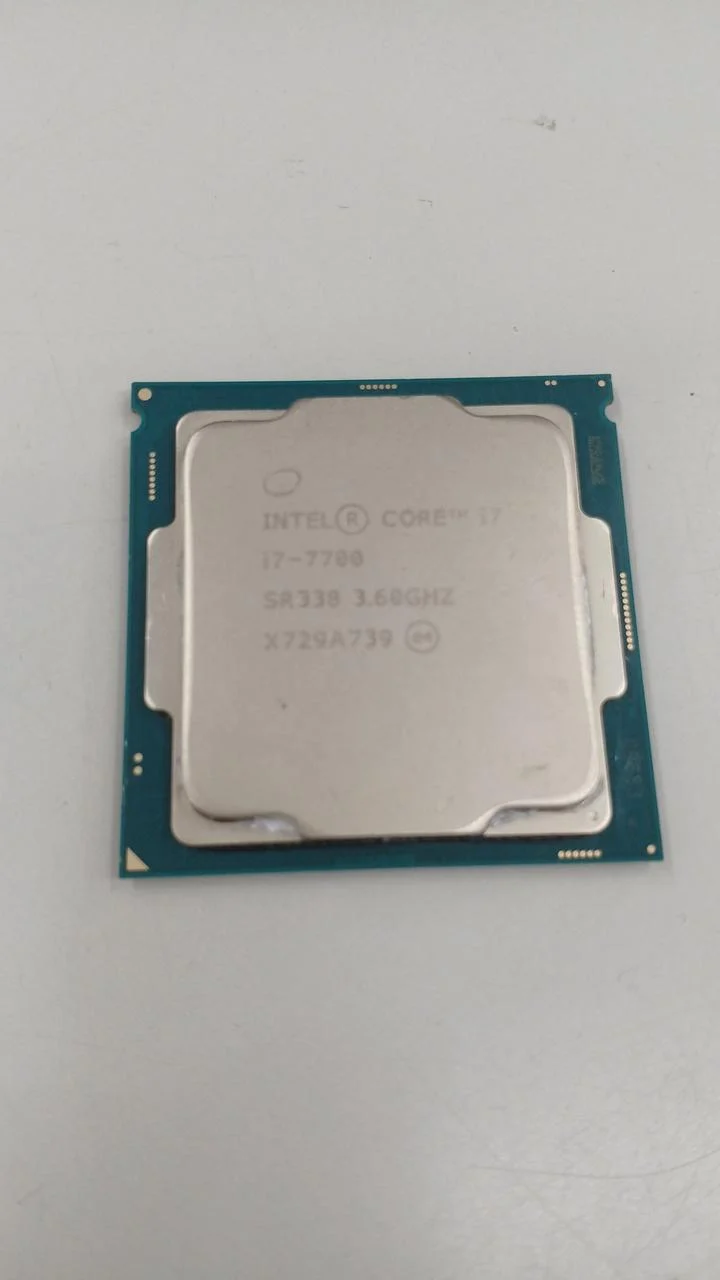 Processeur Intel Core i7-7700 à 3.60 GHz
