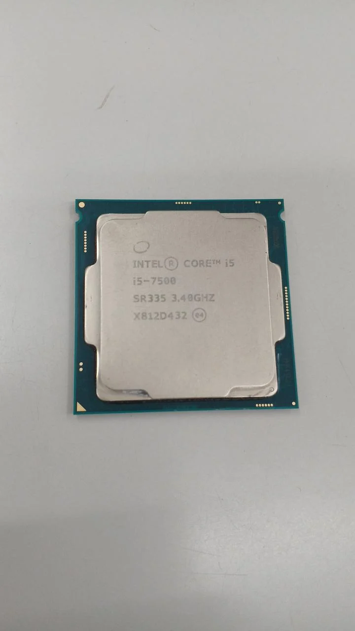 Ensemble de 4 processeurs Intel Core i5-7500 à 3.40 GHz
