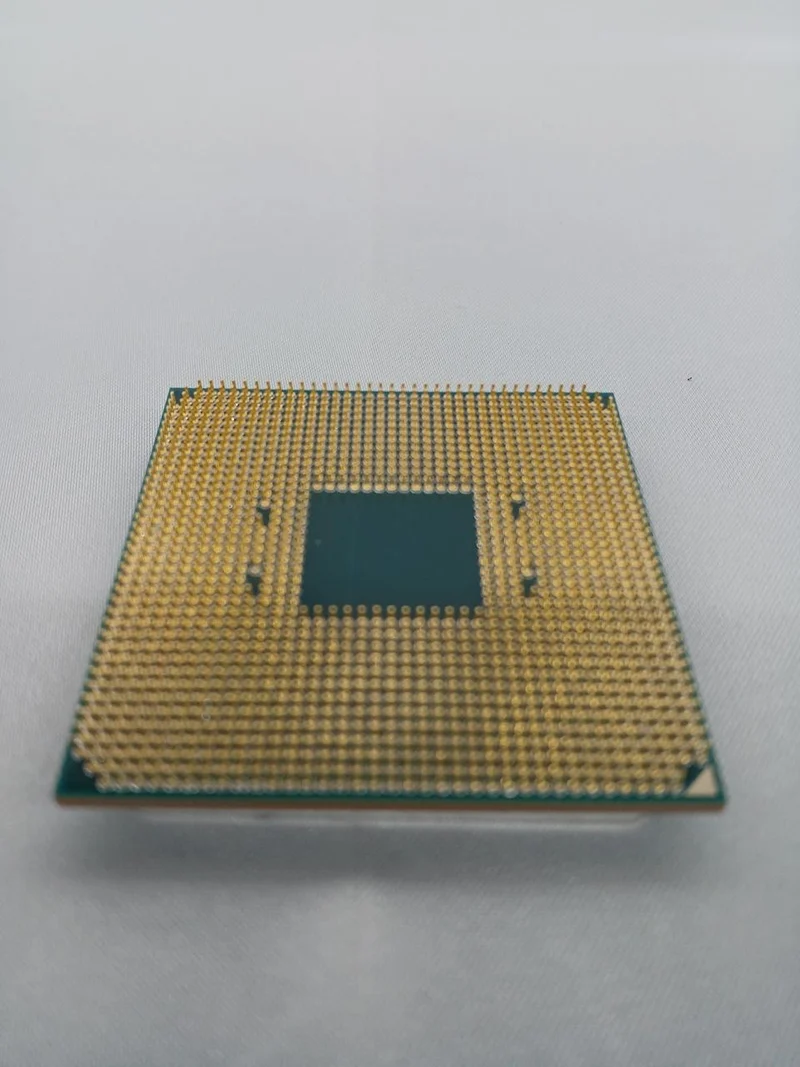 Processeur AMD Ryzen 9 3950X (boîte)