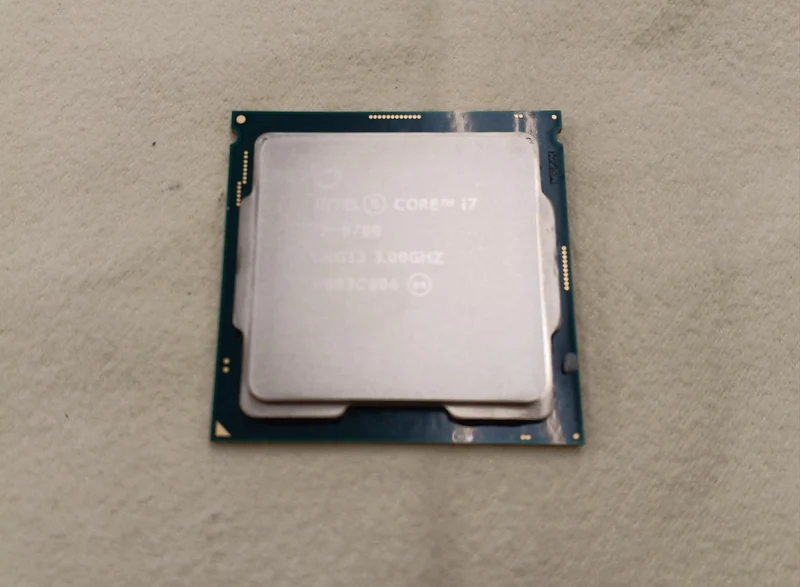 Processeur Intel Core i7-9700